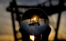 Article Image for Global Energy Transition and Its Impact on Business Strategy