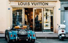 Article Image for Inside the Luxury Goods Market: Focus on France and Italy