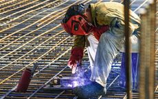 Article Image for Jobs Transformation Accelerates Across Global Industries