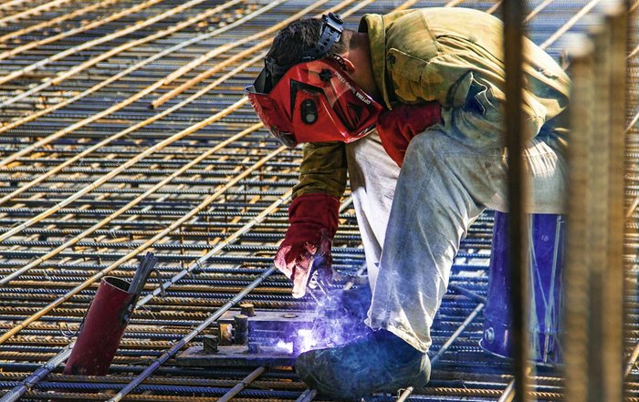 Article Image for Jobs Transformation Accelerates Across Global Industries